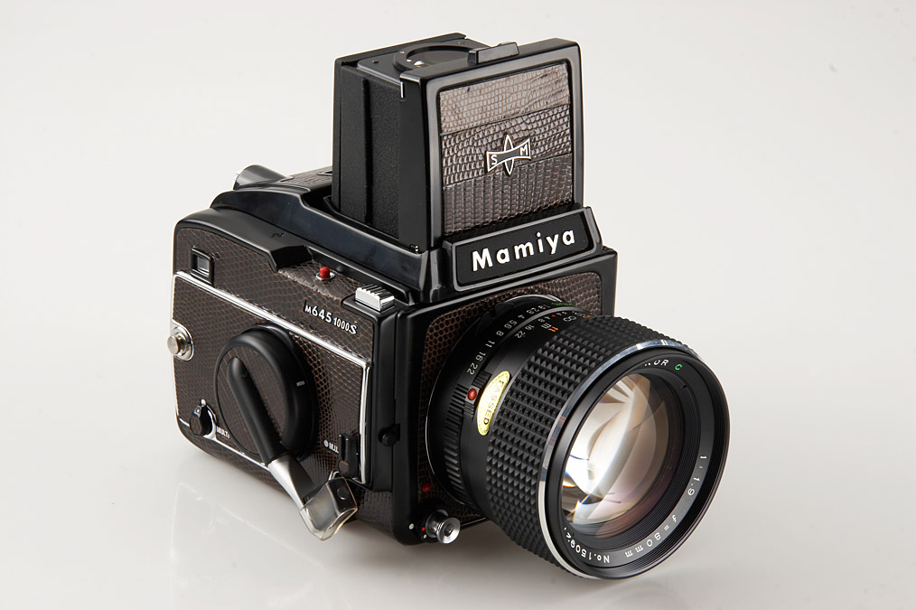 Mamiya 645 1000S 'Jubilee'
